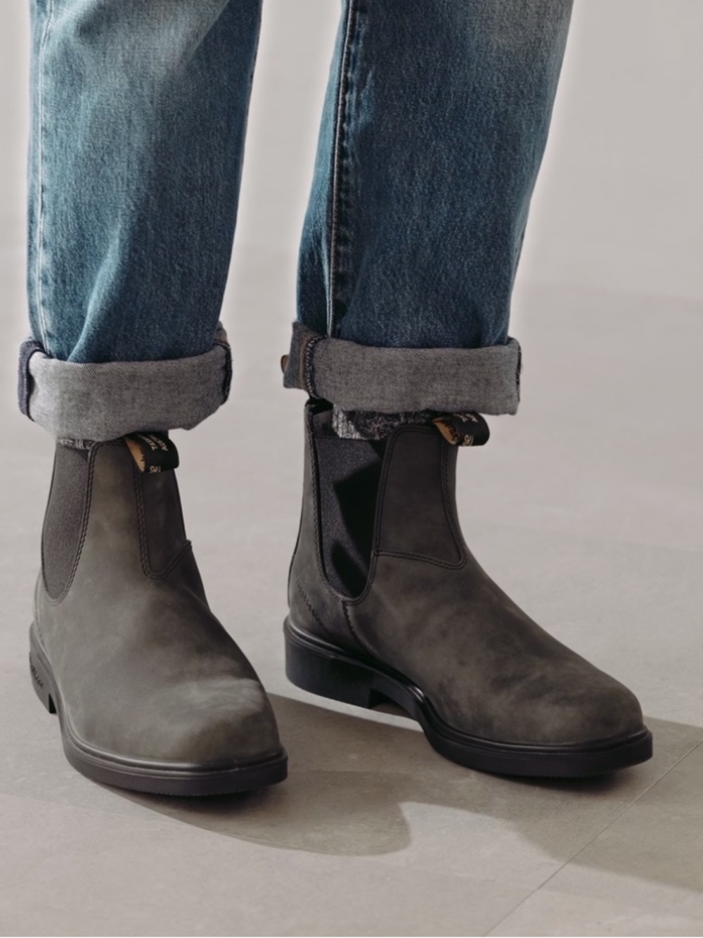 Blundstone Chisel Toe #1308 - Rustic Black Leather Chelsea Boots AU 7.5